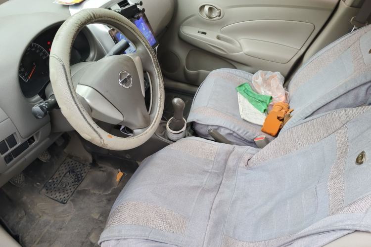 Used Nissan Sunny 2015 1.5XE Manual Comfort Edition Left Front Seat