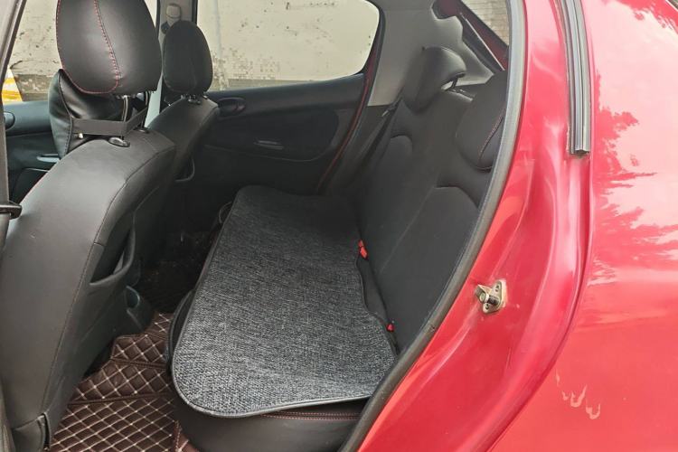 Used Peugeot 207 2011 Hatchback 1.4L Manual Yule Edition Interior 4