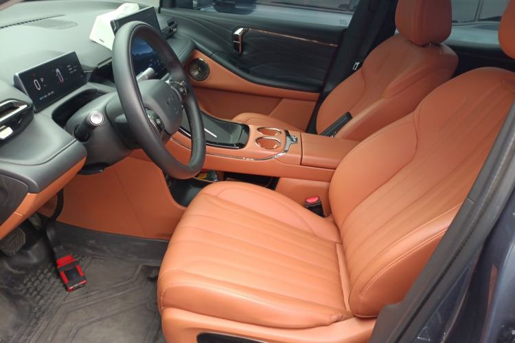 Used AION V 2024 Aion Tyrannosaurus 520 Smart Luxury Edition