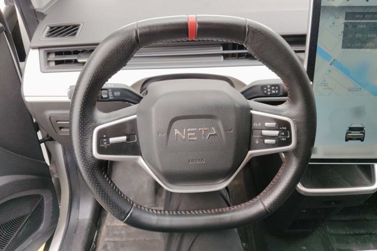 Used NETA V 2022 Pro Long-Range Smart Edition Steering Wheel