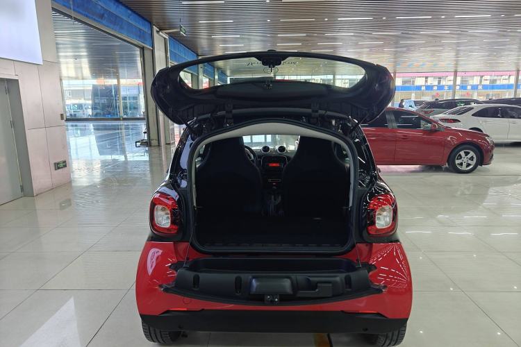 Used smart fortwo 2018 1.0L 52kW Hardtop Dynamic Version China V