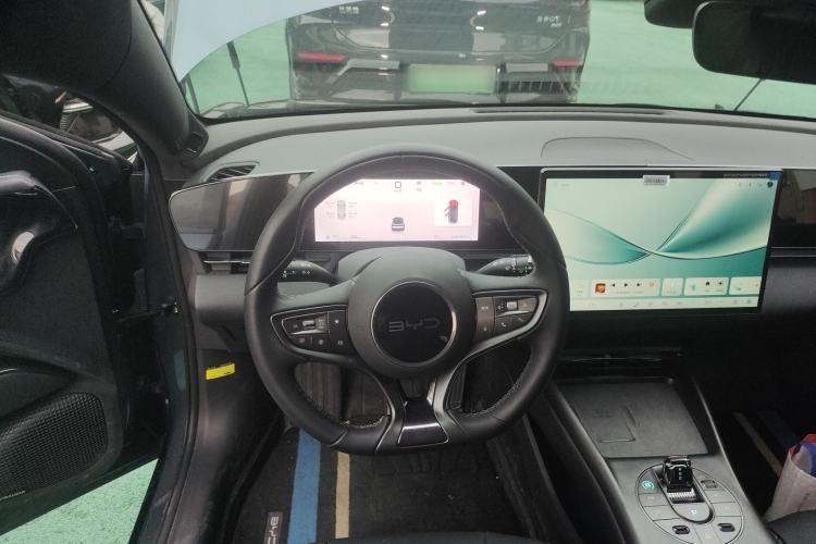 Used BYD Seal 2025 650 Long-Range Version
