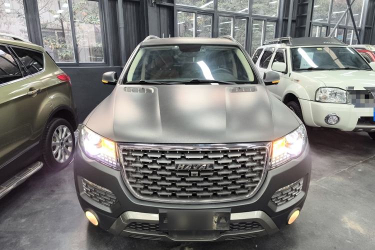 Used Haval H8 2017 2.0T Gasoline 4x4 Smart Enjoyment Version
