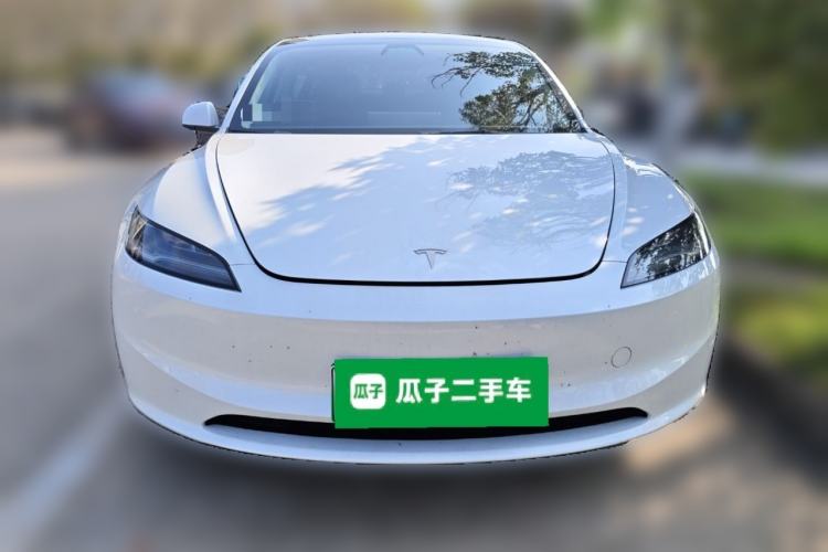 Used Tesla Model 3 2025 Rear-Wheel-Drive Version
