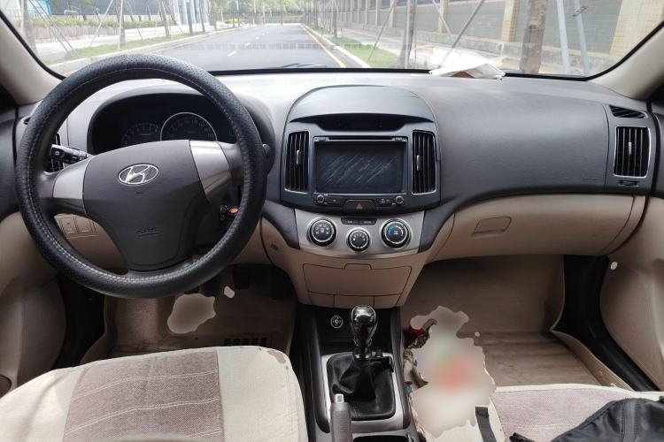 Used Hyundai Celesta 2011 1.6L Manual Comfort Edition