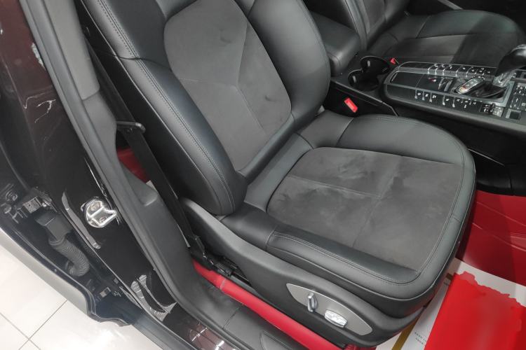 Used Porsche Macan 2017 Macan 2.0T
