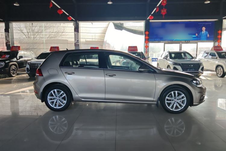 Used Volkswagen Golf 2019 200TSI DSG Comfort & Ambition Edition China VI Standard
