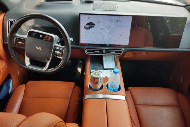 Used Li Auto L7 2023 Pro Model Center Console