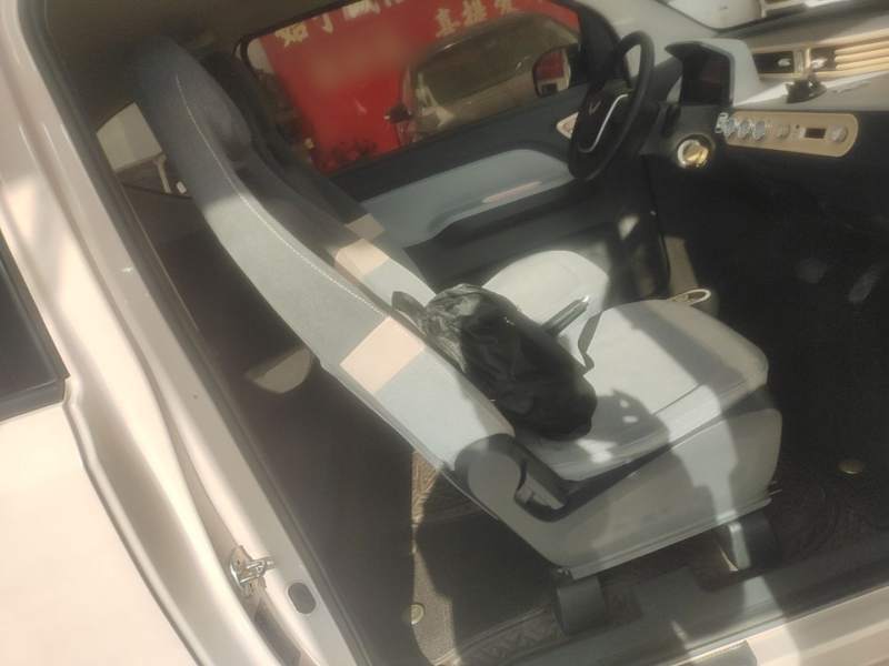 Used Wuling Hongguang MINIEV 2021 Macaron Fashion Edition Lithium-Ion Battery — 24