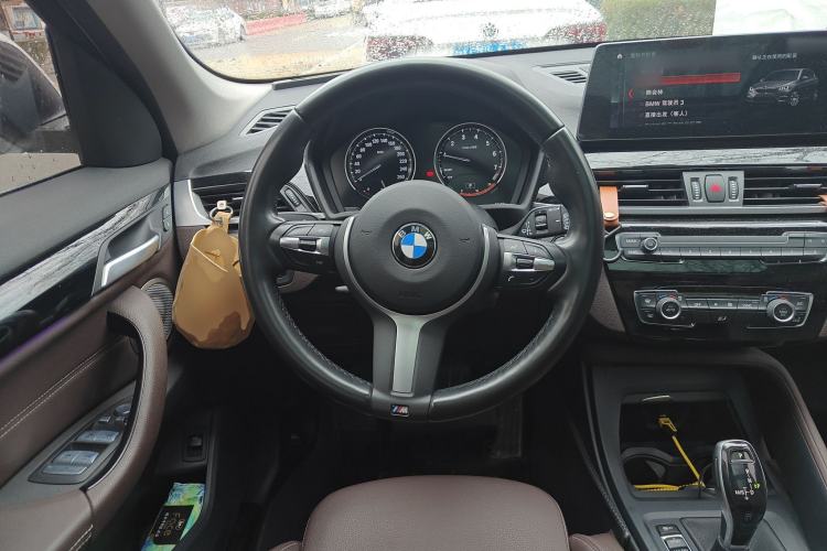 Used BMW X1 2022 sDrive25Li Leading Model
