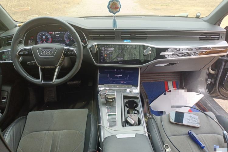 Used Audi A6L 2021 40 TFSI Luxury Dynamic Edition Center Console