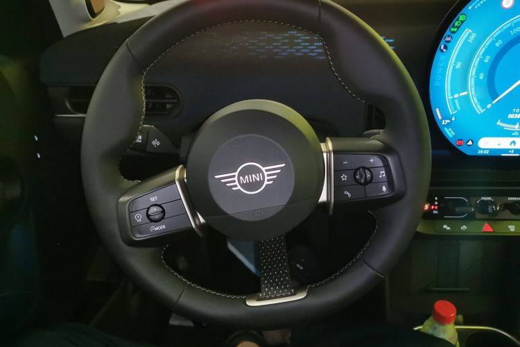 Used MINI MINI 2025 1.5T COOPER Classic Edition Five-Door Version