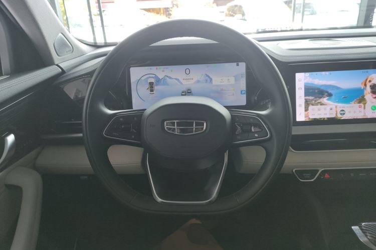 Used Geely Auto Monjaro L 2023 2.0TD High-Power Automatic Two-Wheel Drive Flagship Version Steering Wheel