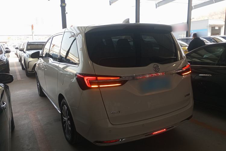 Used Buick GL8 2023 Land Executive Class Smart Enjoyment Model
