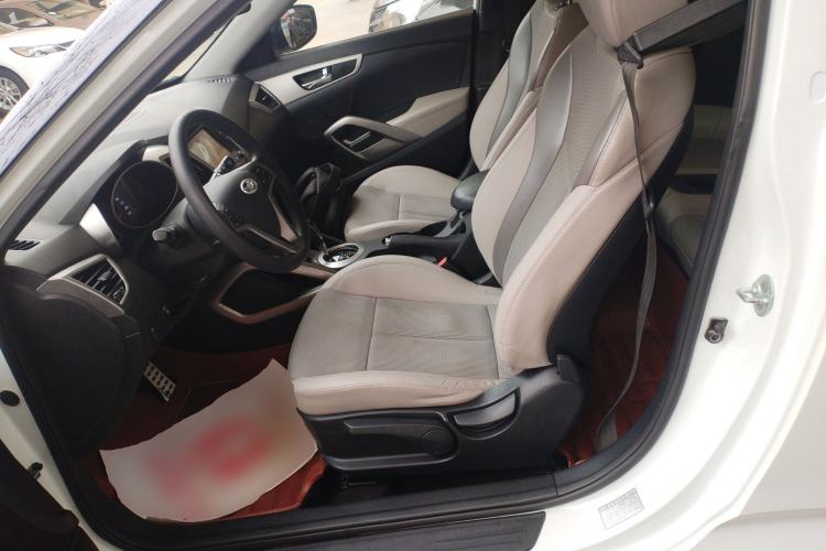 Used Hyundai Veloster 2012 1.6L Automatic Luxury Edition
