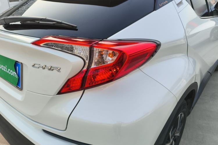 Used Toyota C-HR 2018 2.0L Leading Edition China V-standard
