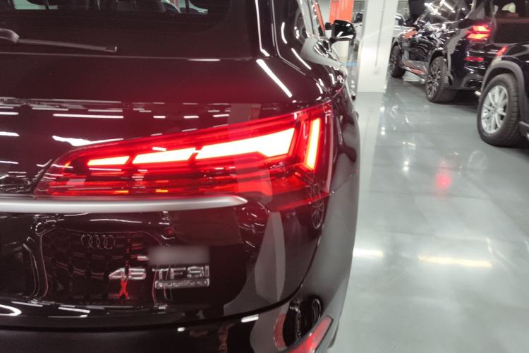 Used Audi Q5L 2022 45T Luxury Dynamic Model
