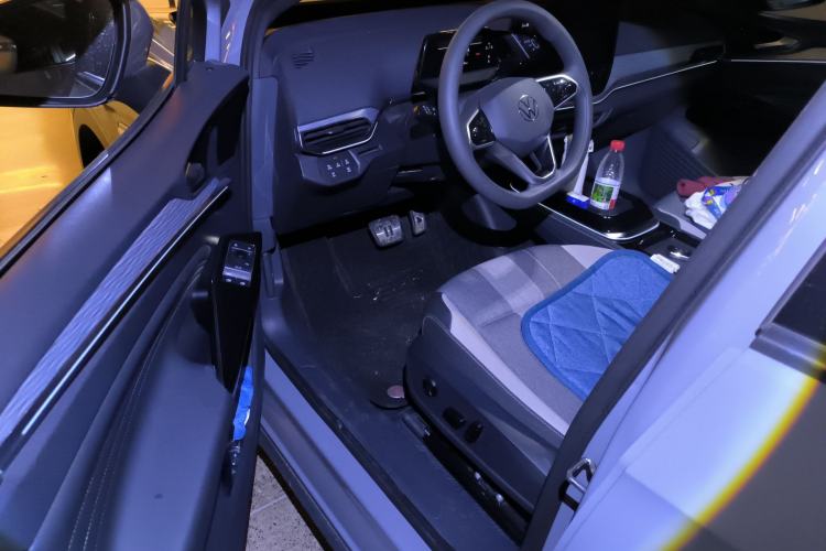 Used Volkswagen ID.4 CROZZ 2021 Long-Range PURE+ Two-Wheel Drive Version