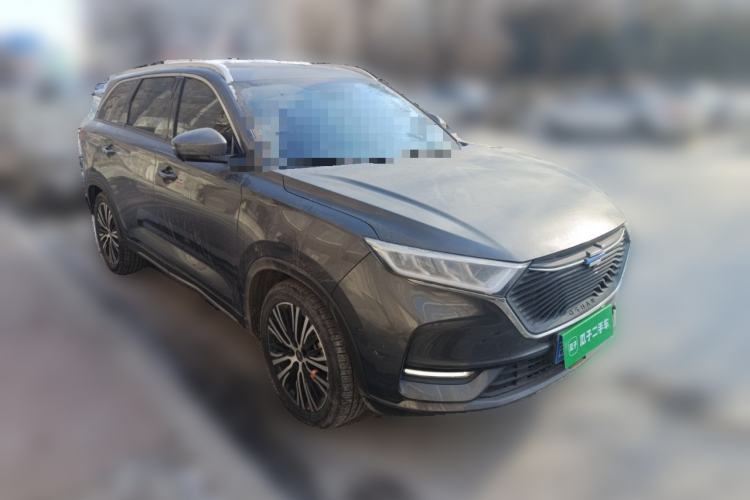 Used CHANGAN OSHAN X7 2021 1.5T Automatic Luxury Model Front Right 45 Deg