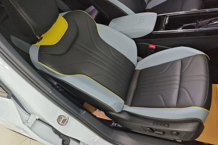 Used Volkswagen ID.4 X 2023 Ultra-Intelligent Long-Range Version
