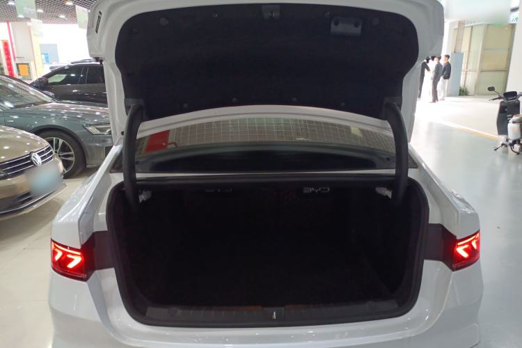 Used BYD Qin PLUS 2023 Champion Edition DM-i 55KM Leading Model