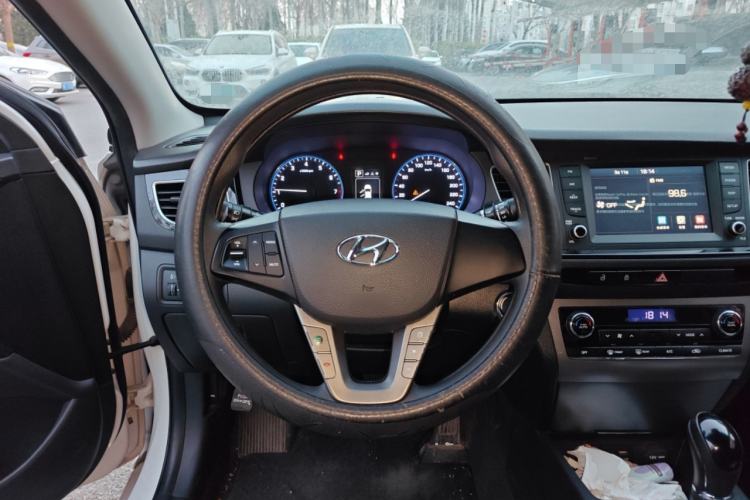 Used Hyundai Mistra 2016 1.8L Automatic Smart GLS
