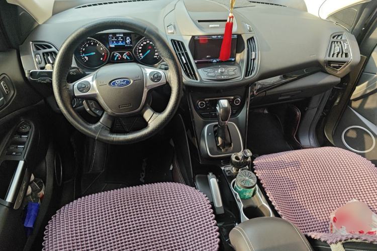 Used Ford Kuga 2015 2.0L GTDi Four-Wheel-Drive Sport Model