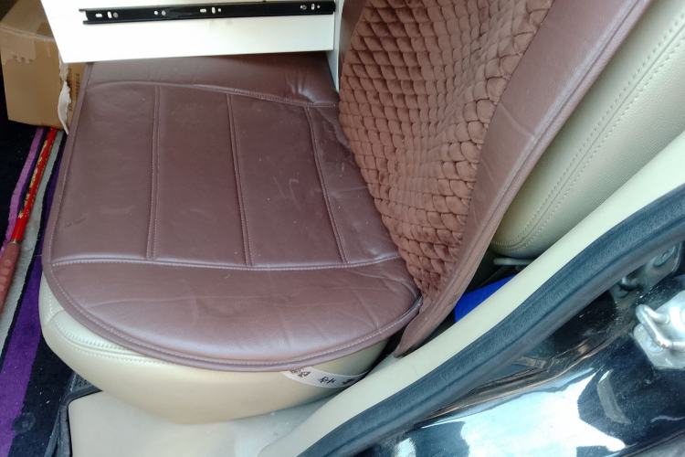 Used Haval H6 2012 1.5T Manual Two-Wheel Drive Urban Version
