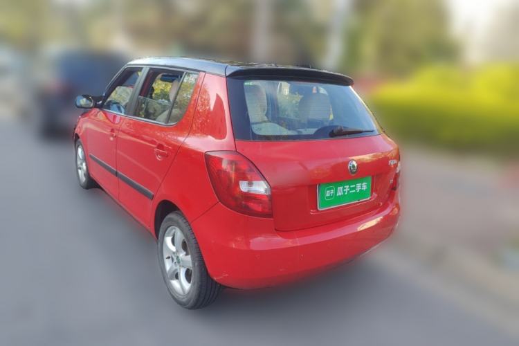 Used Skoda Fabia 2011 1.6L Automatic Cool Black Edition