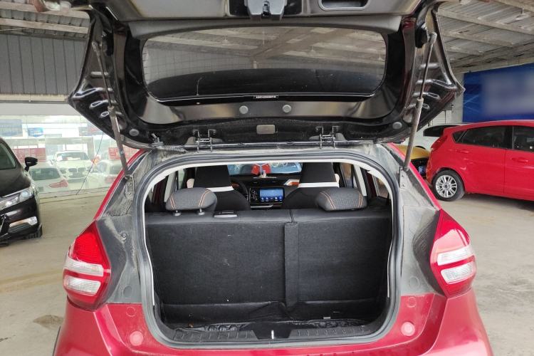 Used Geely Auto Vision X1 2017 1.3L Automatic Fun Edition
