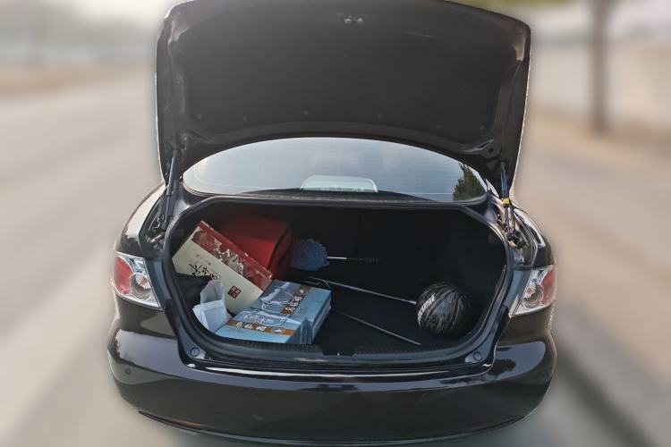 Used Mazda 6 2015 2.0L Automatic Classic Version Trunk