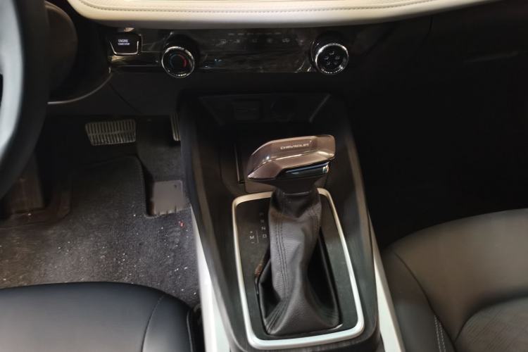 Used Chevrolet Monza 2023 1.5L Dual-Clutch Enjoyment Edition Gear Lever