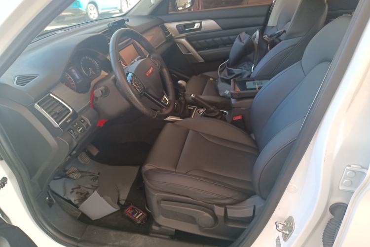 Used Haval H2 2014 1.5T Manual Two-Wheel Drive Elite Edition Left Front Seat