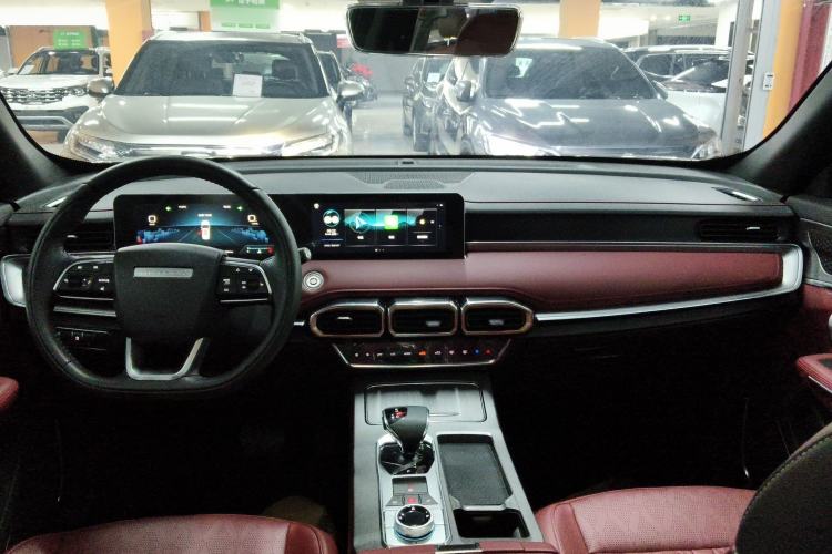 Used JETOUR X70 PLUS 2024 Champion Edition 1.5T DCT Champion PRO 5-Seater Center Console