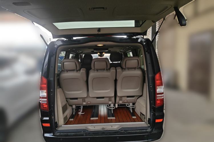 Used Mercedes-Benz Viano 2015 3.0L Partner Edition