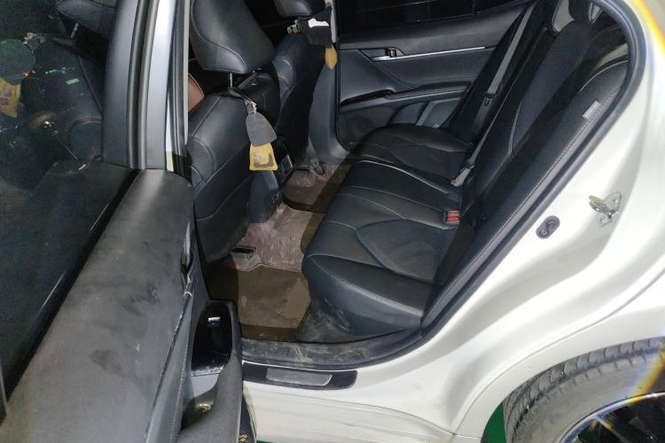 Used Toyota Camry 2023 Dual-Motor 2.5HG Luxury Edition
