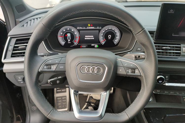 Used Audi Q5L 2025 quattro 45th Anniversary Edition 45 TFSI Luxury Dynamic Model