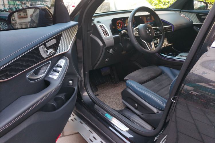 Used Mercedes-Benz EQC 2022 Facelift EQC 400 4MATIC Driver Seat