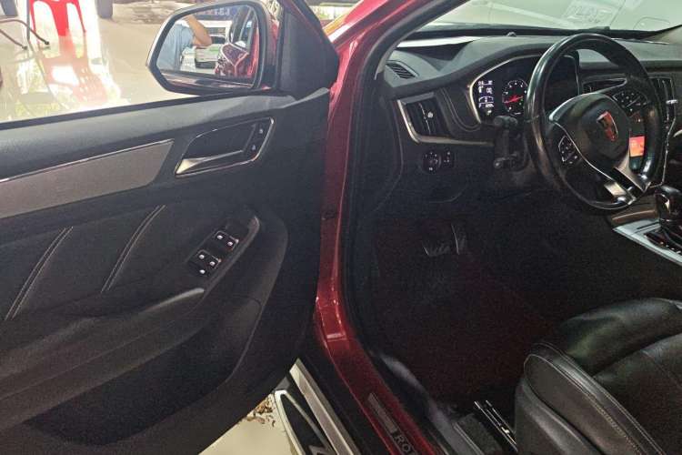 Used Roewe RX5 2016 20T Two-Wheel Drive Automatic Internet Smart Edition