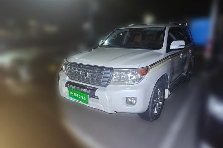 Used Toyota Land Cruiser 2015 4.0L V6 Middle East Low-Trim Version