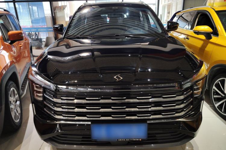 Used SOL X8 PLUS 2023 1.5 TGDI DCT Smart Home Edition 7-Seater