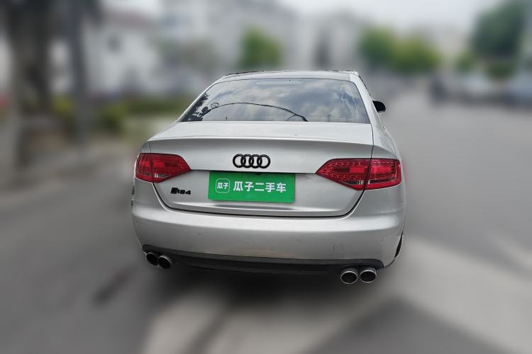 Used Audi A4L 2011 2.0 TFSI Comfort Model
