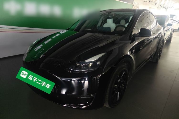 Used Tesla Model Y 2022 Long-Range All-Wheel-Drive Version