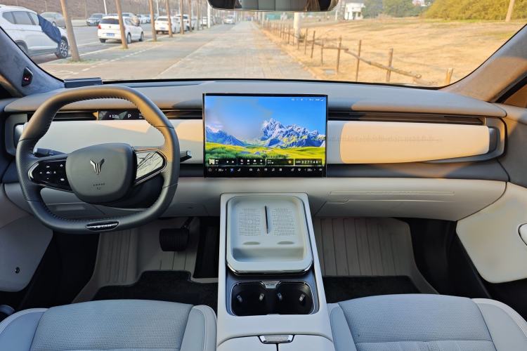 Used VOYAH COURAGE 2024 Long-Range Supercharge Edition
