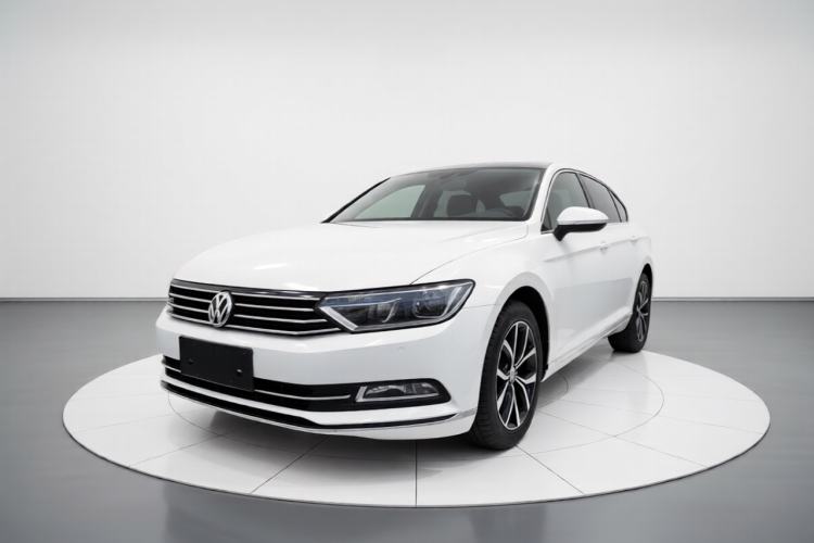Used Volkswagen Variant 2018 380TSI Two-Wheel Drive Comfort Edition Guazi used car, China used car export, Used car for sale, Used cars, Cheapest cars for sale