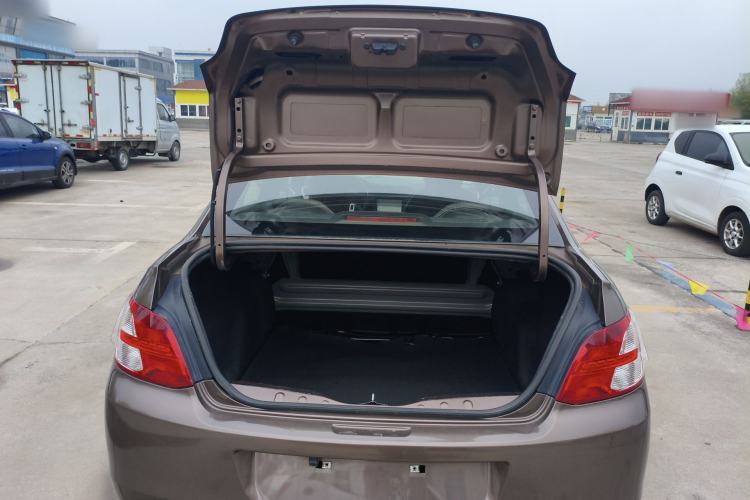 Used Peugeot 301 2016 1.6L Automatic Comfort Edition Trunk