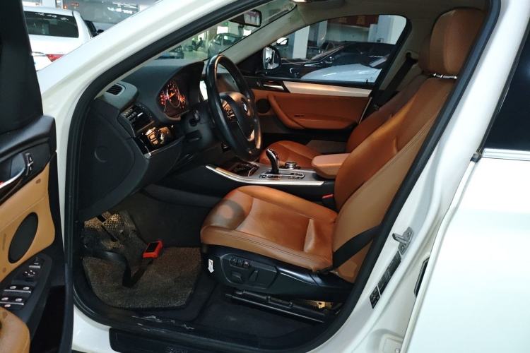 Used BMW X4 2014 xDrive28i Leading Model