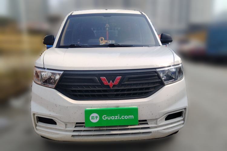 Used Wuling Hongguang V 2022 1.5L Jingqu Version Hydraulic Power Steering LAR