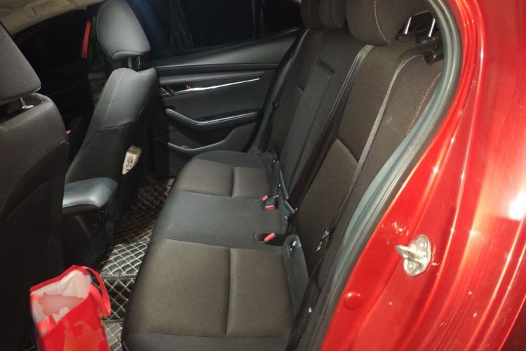Used Mazda 3 Axela 2021 2.0L Automatic ZhiXuan Edition Left Rear Seat