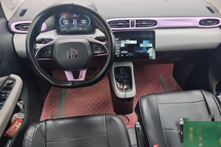 Used Leapmotor T03 2021 400 Micro-Sugar Version Center Console